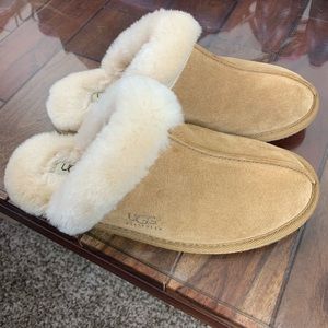 Ugg - Shearling Leather House Slippers